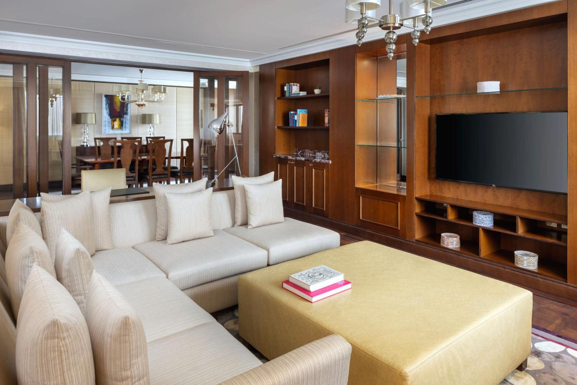 쉐라톤 오만 호텔 무스카트 외부 사진 Living room