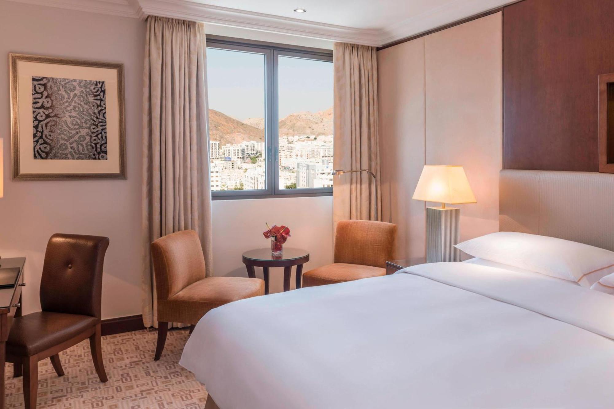 쉐라톤 오만 호텔 무스카트 외부 사진 Deluxe room