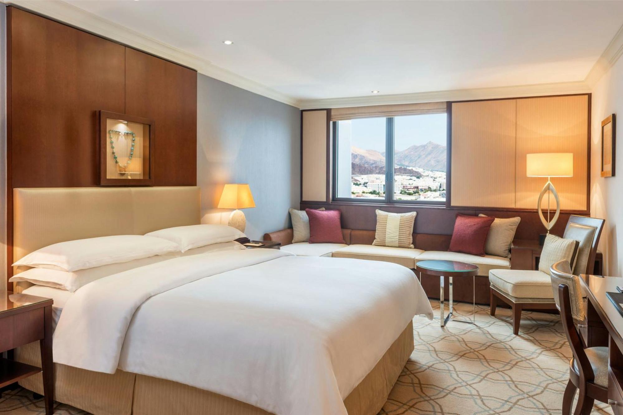 쉐라톤 오만 호텔 무스카트 외부 사진 Deluxe Room